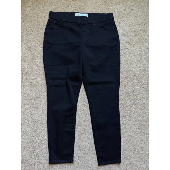 Signature Gold Levi Strauss Totally Shaping Pull On Skinny Black Womens 14 Short - Picture 4 of 11